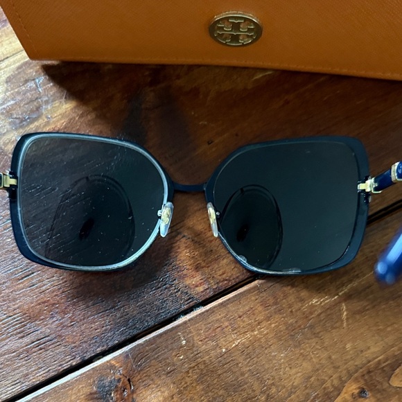 Tory Burch Navy and Gold Sunglasses with Orange Case prescription glasses - Picture 3 of 6